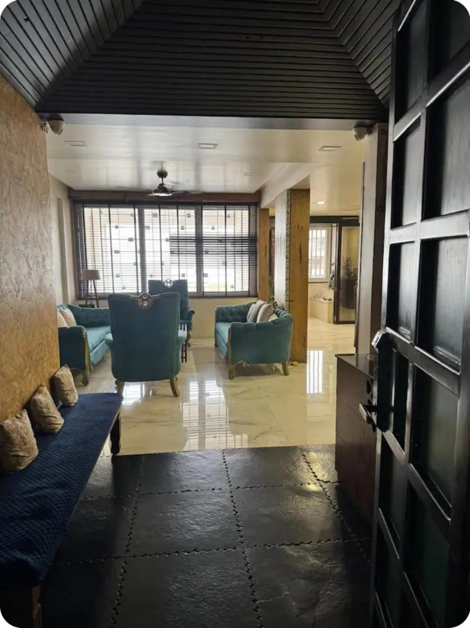 EVARA- Swaminarayan enclave Vacation rental in Maharashtra