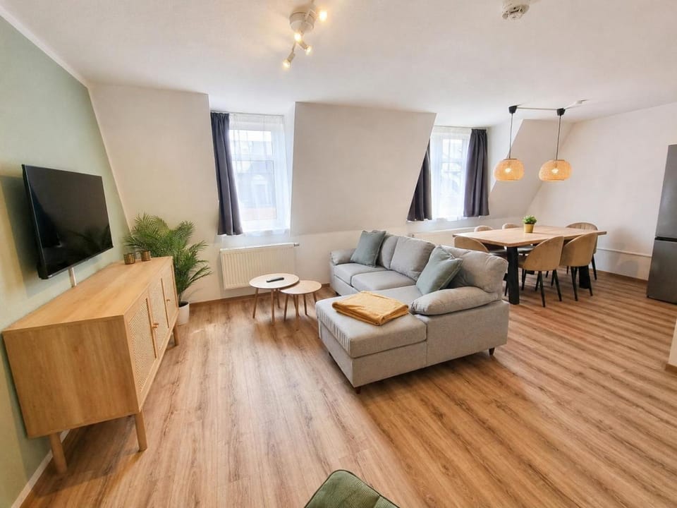TV and multimedia, Living room, Photo of the whole room