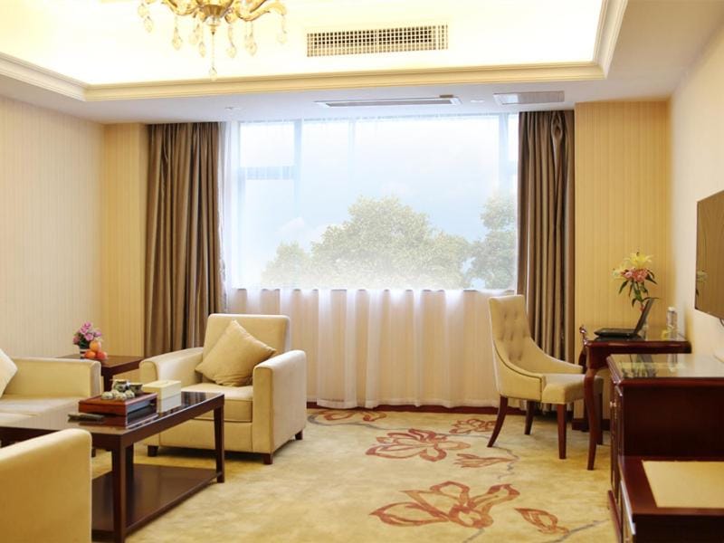 Vienna Hotel Foshan Nanhai City Square Hotel in Guangzhou