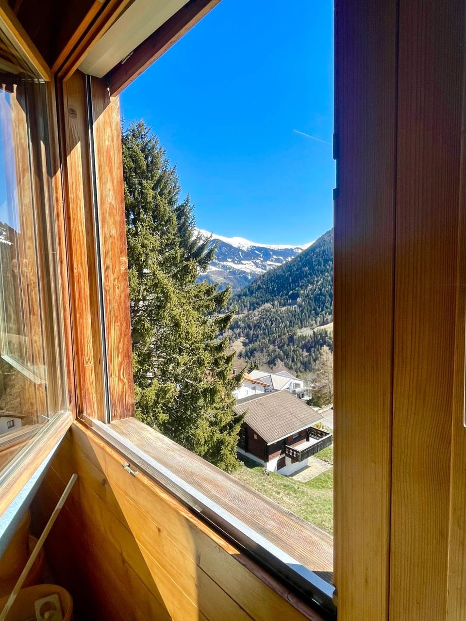 CASA FORTUNA - Sunny 5 Bedroom Panorama House - Chur Lenzerheide Chalet in Canton of Grisons