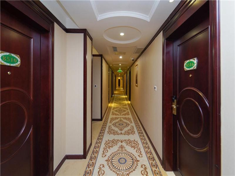 Vienna Hotel Shanghai Pudong Jinqiao Park Hotel in Shanghai