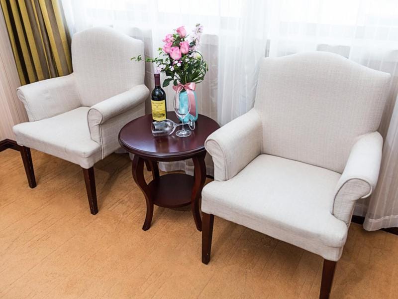 Vienna Hotel Shanghai Pudong Jinqiao Park Hotel in Shanghai