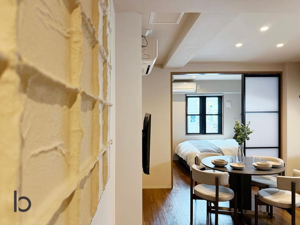 b hotel EIGHT VILLA TOKAICHI - New Spacious Apartments Apartment in Hiroshima