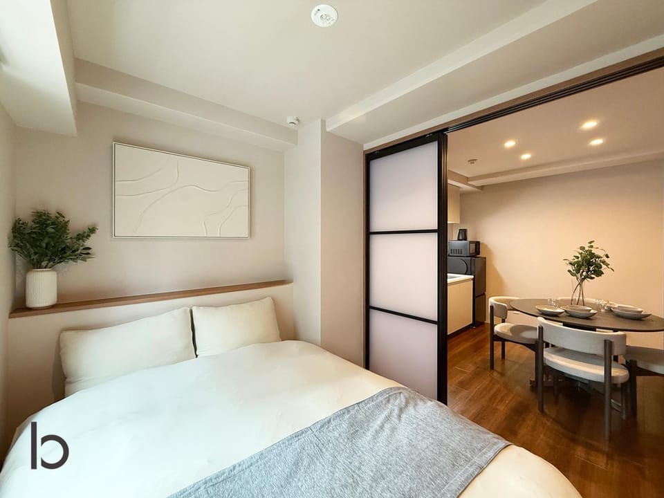 b hotel EIGHT VILLA TOKAICHI - New Spacious Apartments Apartment in Hiroshima