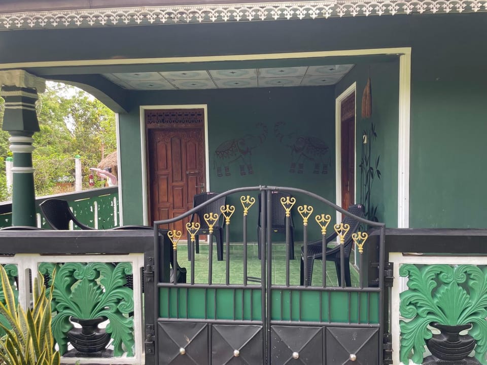 Ceylona Homestay Campground/ 
RV Resort in Sri Lanka