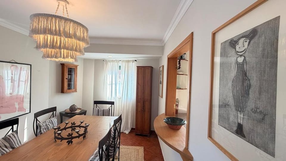 Living room, Dining area, kitchen