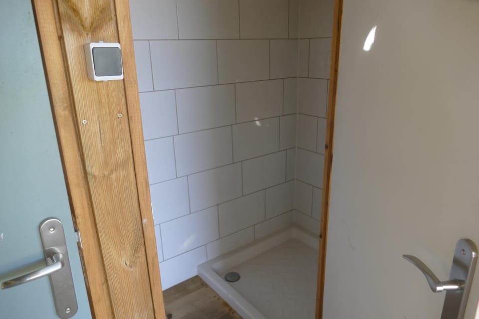 Caravan met een prachtig uitzicht Luxury tent in Nouvelle-Aquitaine