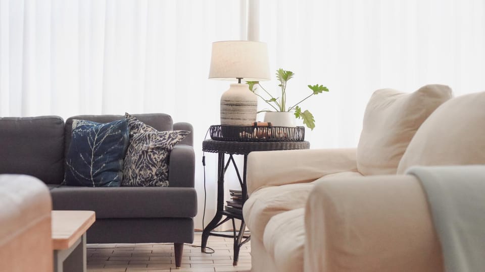 Living room, Seating area
