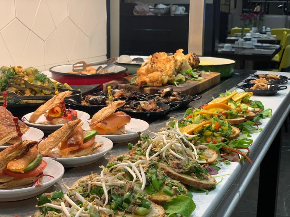 Buffet breakfast