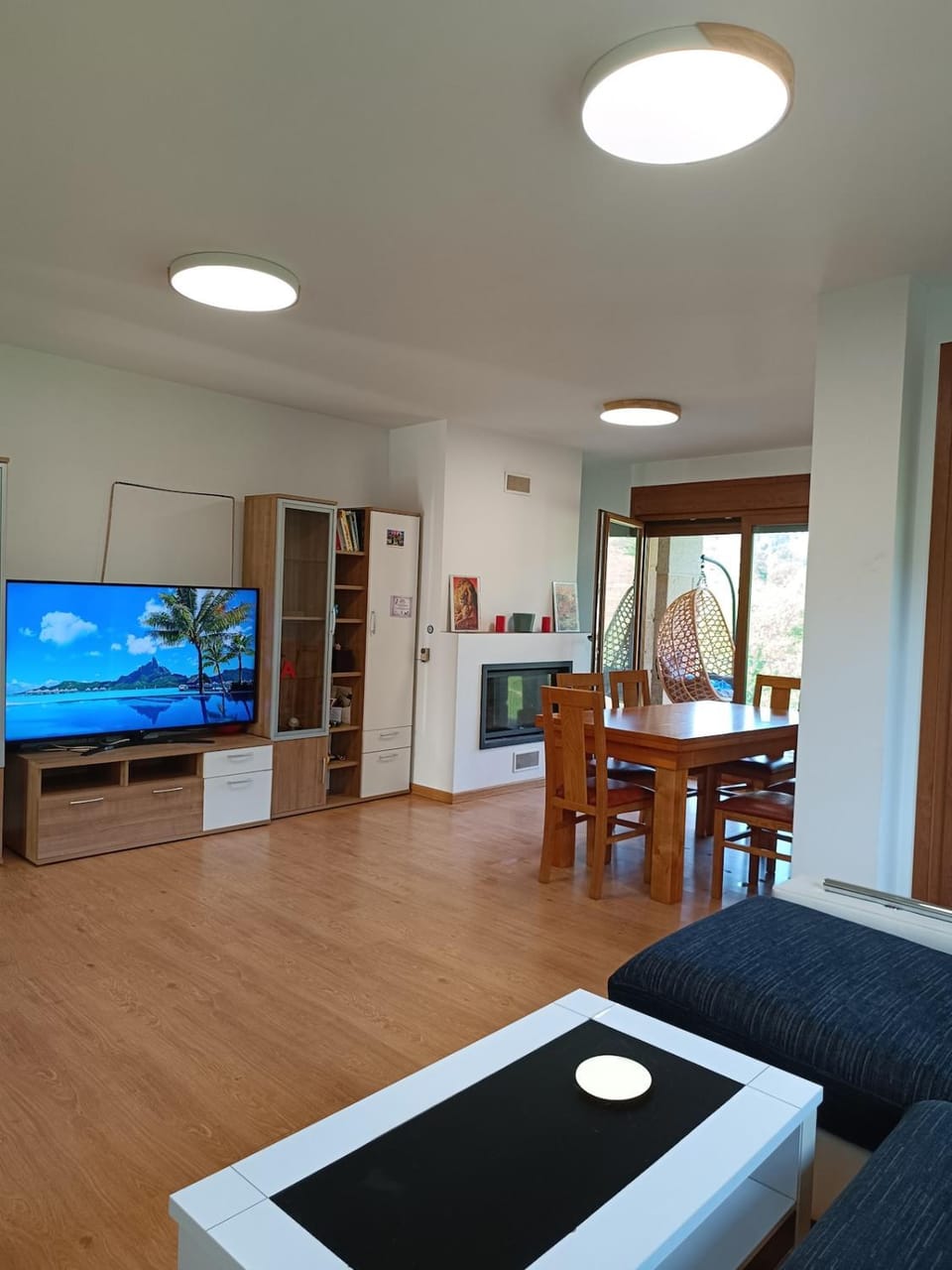 Communal lounge/ TV room