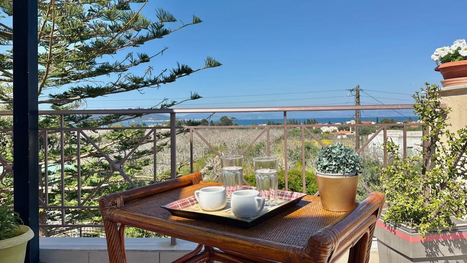 Day, Natural landscape, Coffee/tea facilities, View (from property/room), Balcony/Terrace