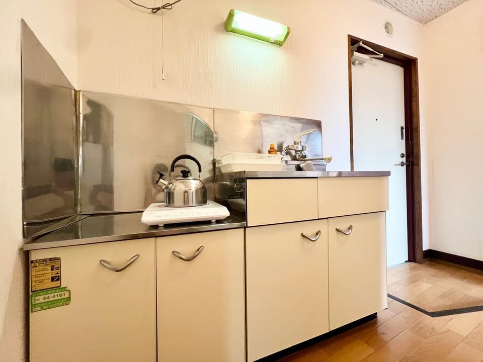 Sunny Solo Stay 307 Nishi-Nagano 西長野 Apartment in Nagano Prefecture