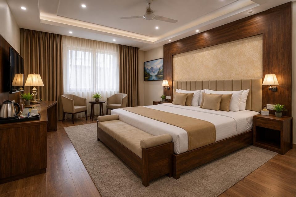 Bed, TV and multimedia, Photo of the whole room, Bedroom