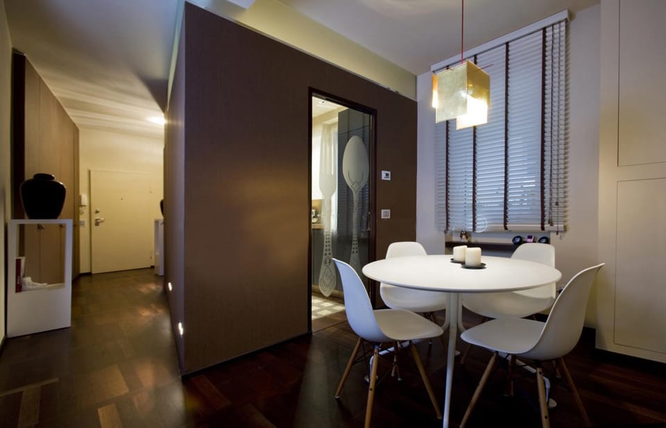 Kitchen or kitchenette, Living room, Photo of the whole room, Seating area, Dining area