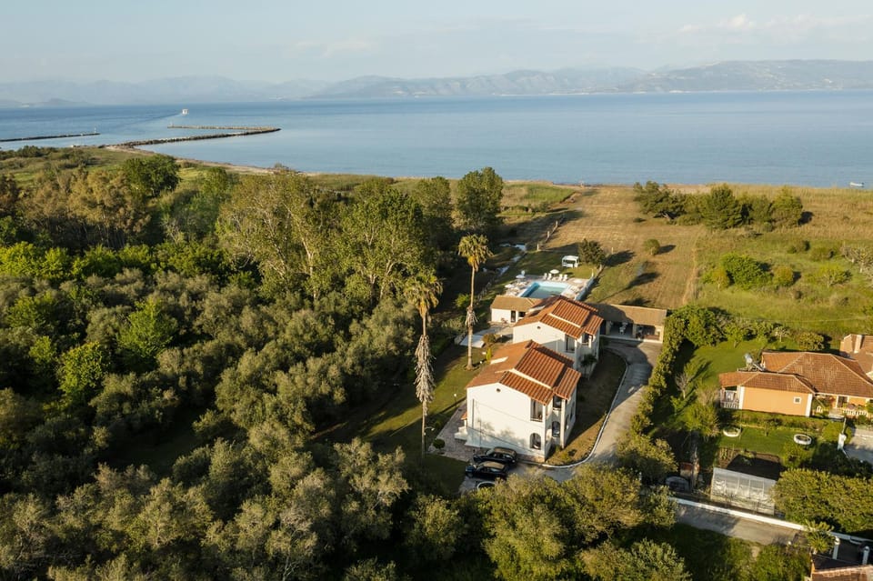 Property building, Sea view