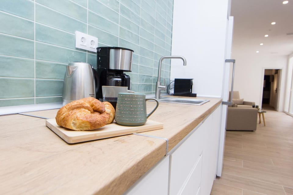 Habitación con baño privado plus 9 Bed and Breakfast in Alicante