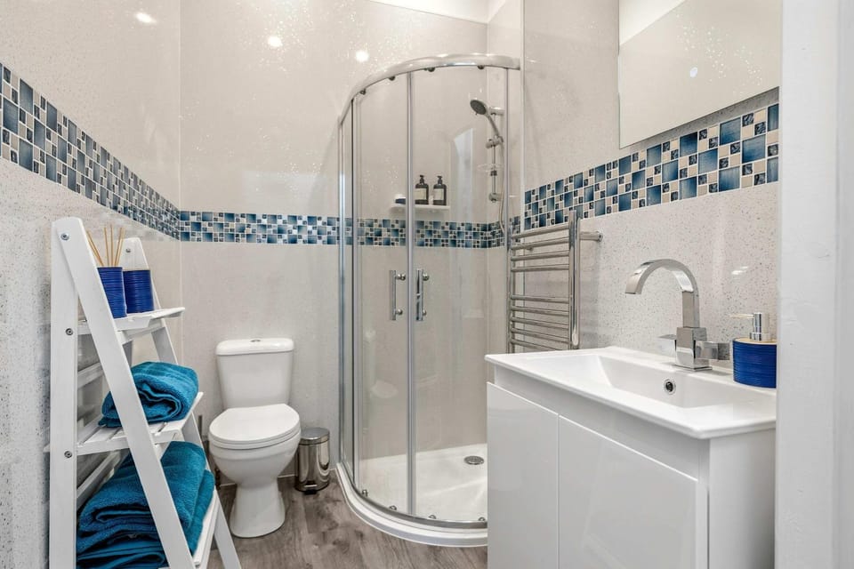 High Street Hideaway - Cosy 1BR Near Sea & Town Apartment in Oban