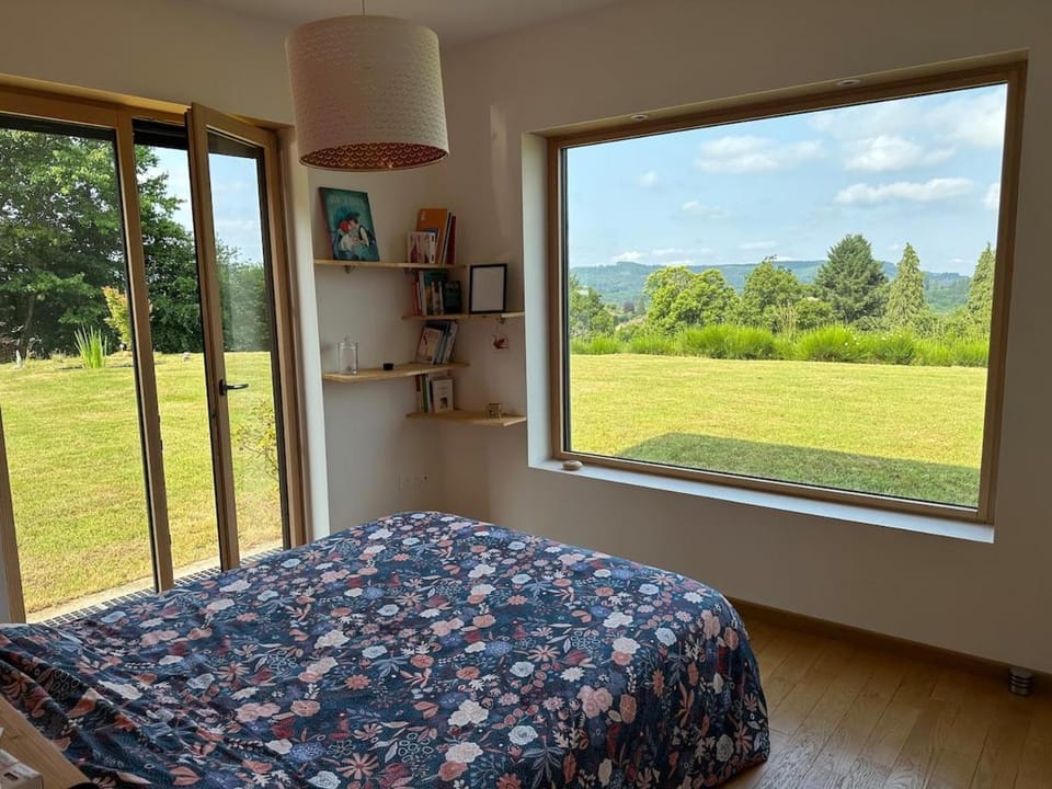 Maison de campagne, jacuzzi et vue panoramique Villa in Nouvelle-Aquitaine