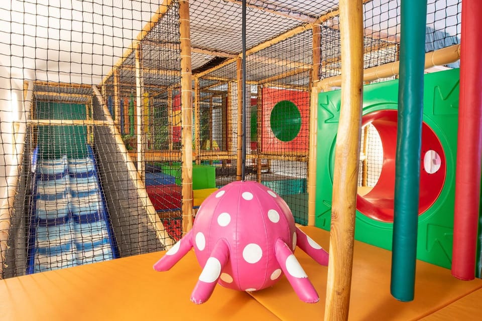 Kids's club