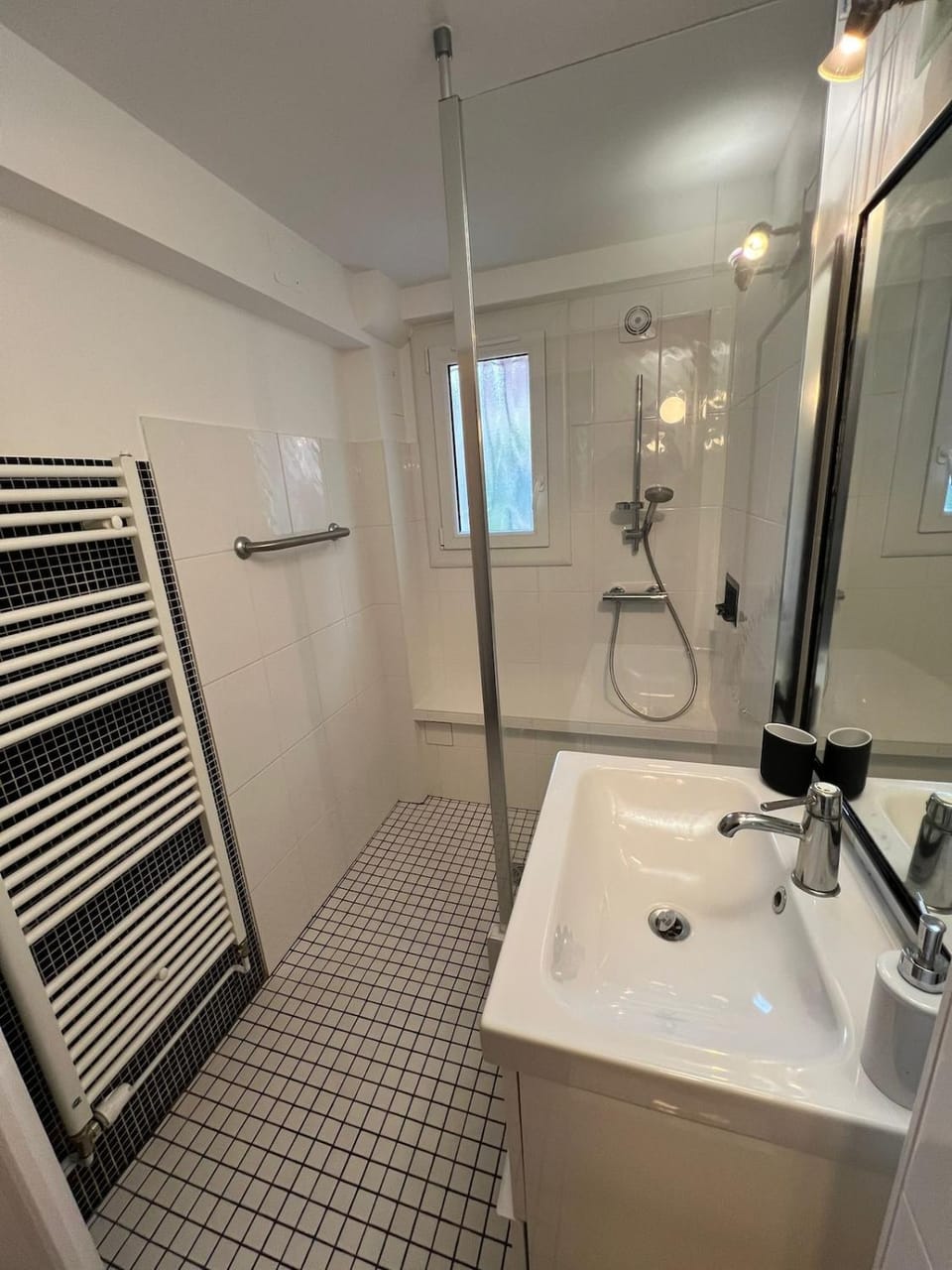 Logement indépendant avec jardin Apartment in Beaune
