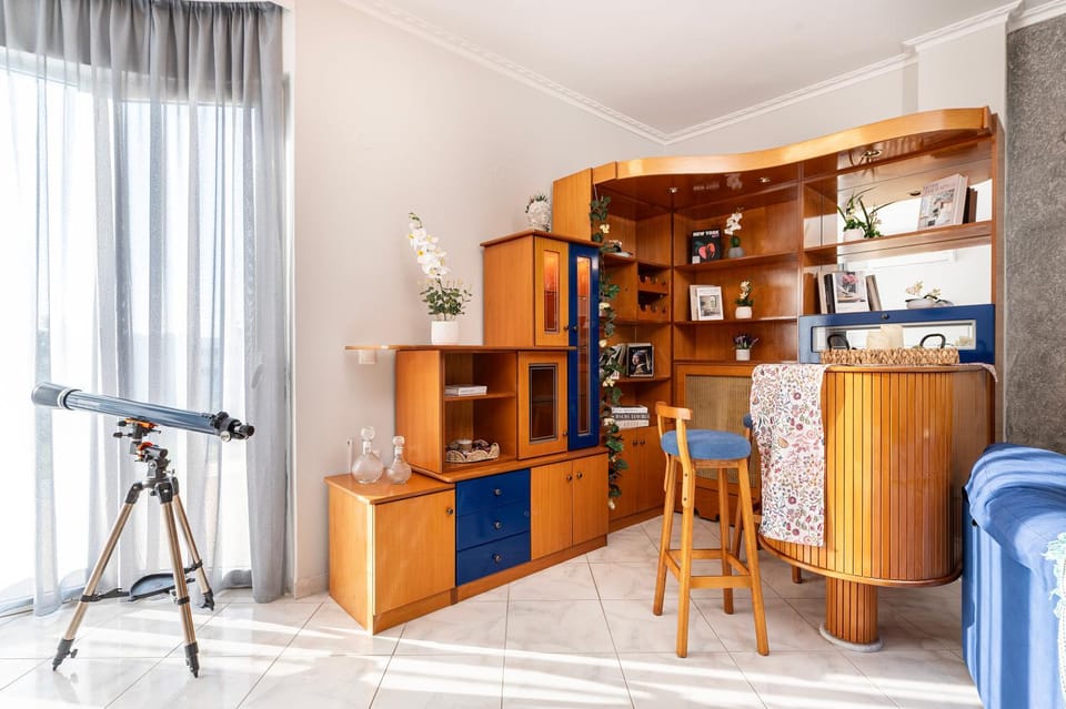 Lounge or bar