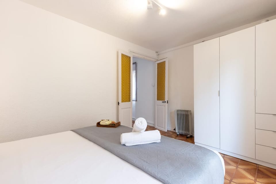 Central Part Alta 2 - Unik Vacation Apartment in Tarragona