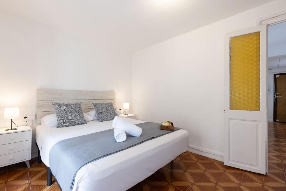 Central Part Alta 2 - Unik Vacation Apartment in Tarragona