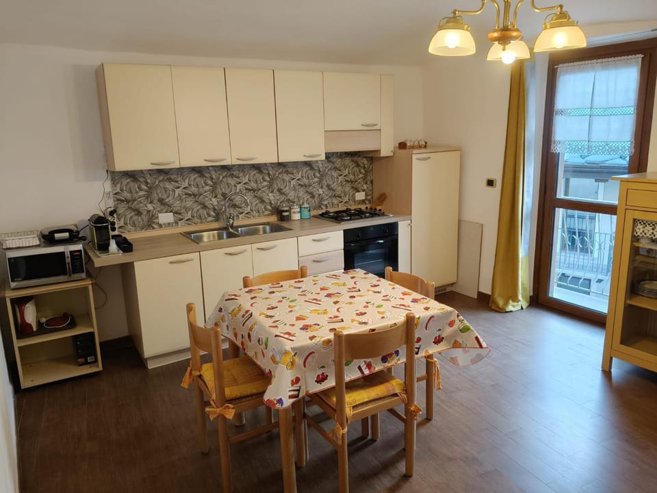 Living room, kitchen