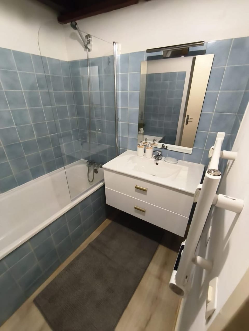 Shower, Bathroom, Bath