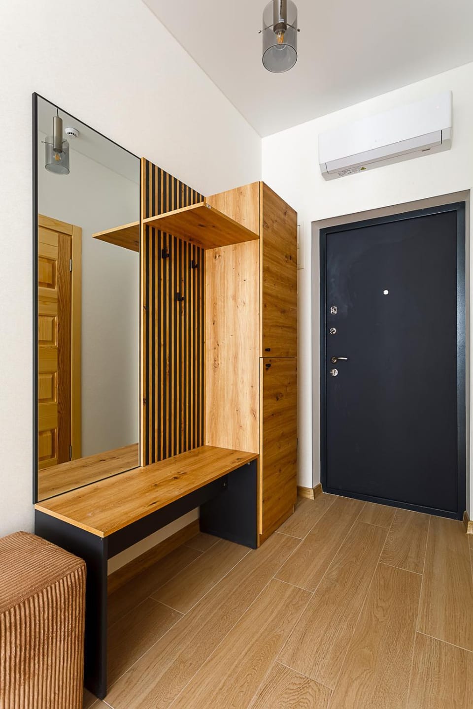 wardrobe, air conditioner