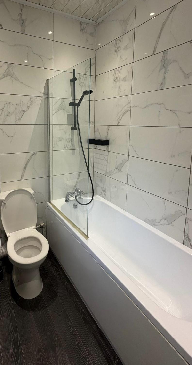 Central 2 Bed House Apartment in Huddersfield