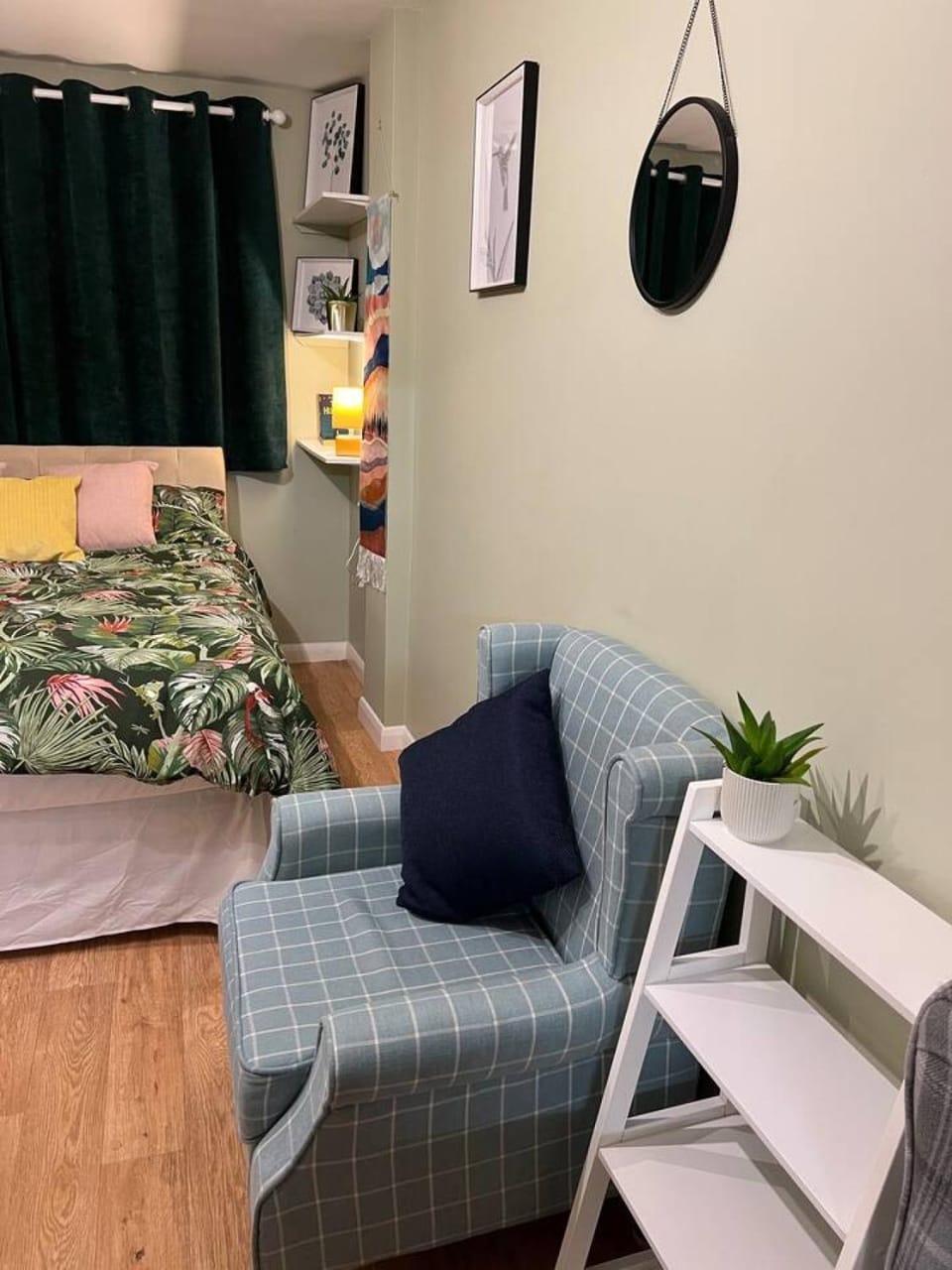 Lovely Comfortable Available in Hereford Apartment in Hereford