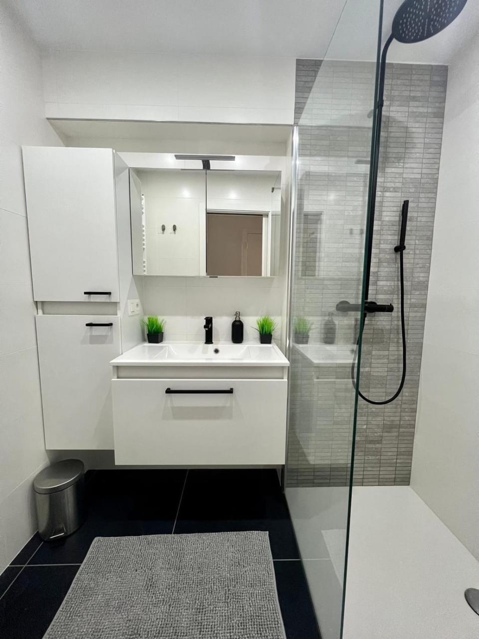 Shower, Bathroom