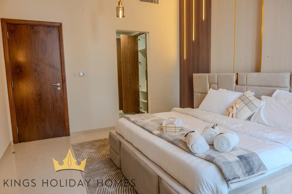 Luxury apartments Dunya tower burj khalifa area Apartment in Dubai