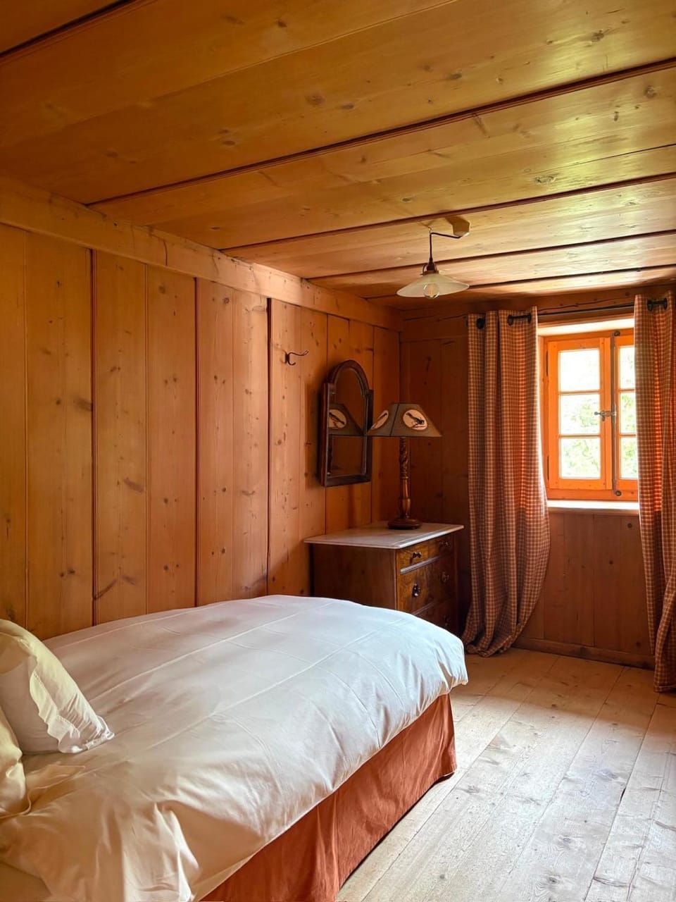 Chalet de montagne sur le TMB Chalet in Aosta Valley, Italy