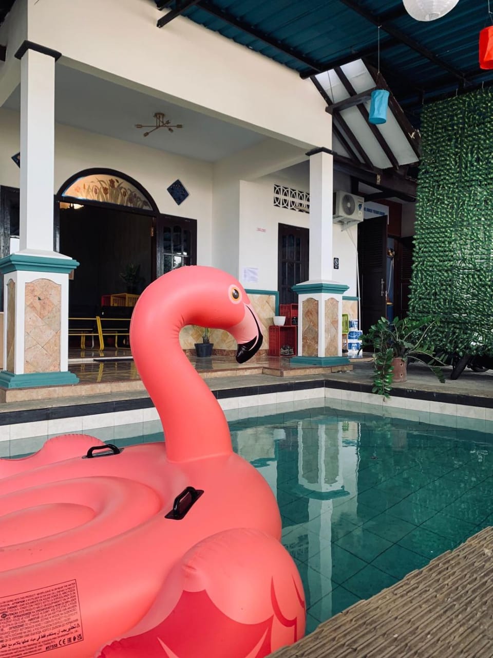 Swimming pool