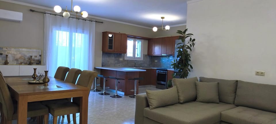 Golden rose Apartment in Corfu