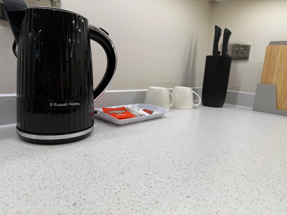 Spacious Modern Apartment, Close to Theatres Apartment in Leeds