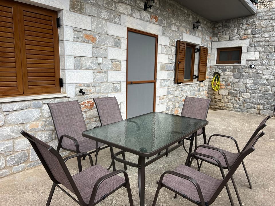 Patio, BBQ facilities, Balcony/Terrace, Dining area
