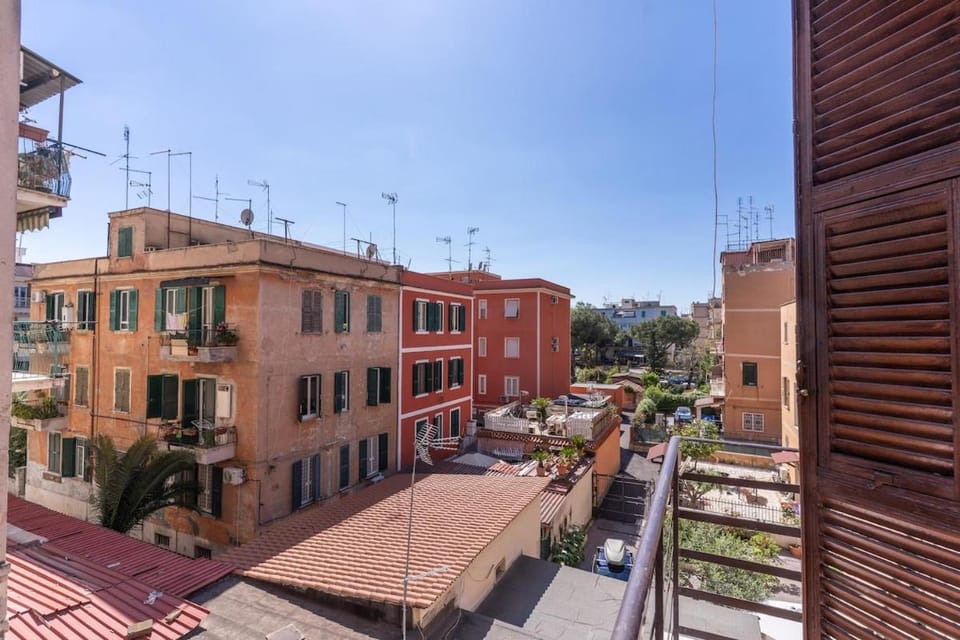 Centomirti suites Apartment in Rome