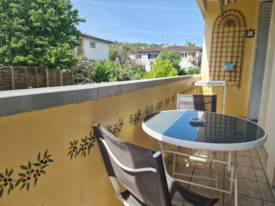 Vir'Volcans - Terrasse Parking Garage privatif Apartment in Auvergne-Rhône-Alpes