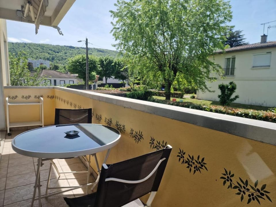 Vir'Volcans - Terrasse Parking Garage privatif Apartment in Auvergne-Rhône-Alpes
