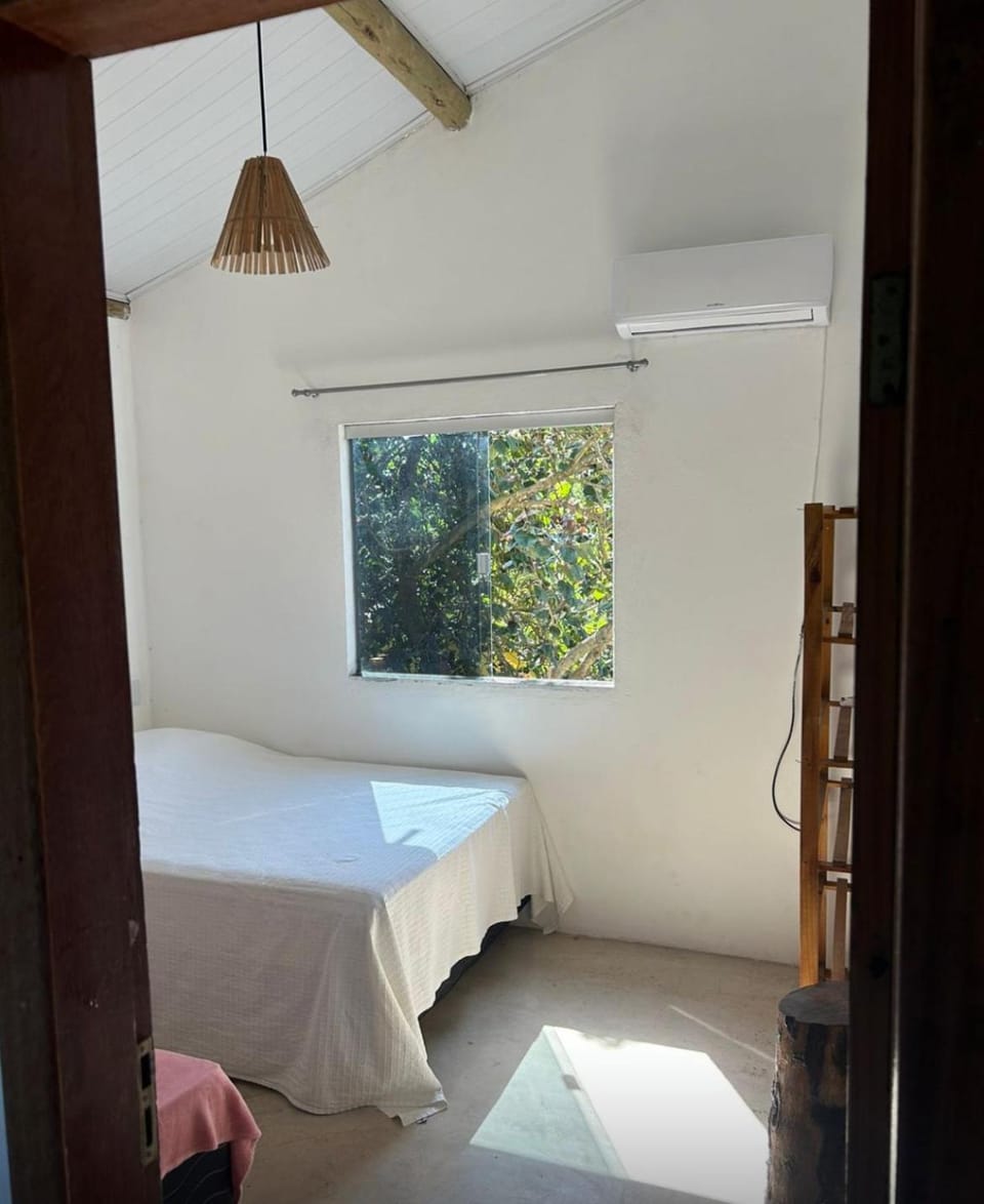 Casa Vira Lata House in State of Bahia
