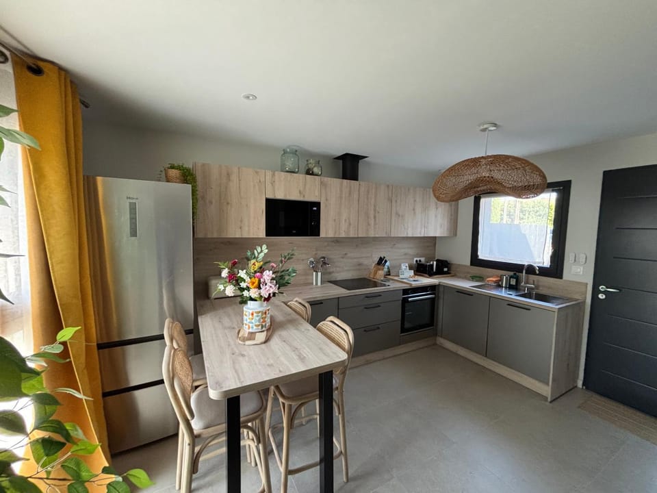 Résidence les 3 volcans 4 étoiles Apartment in Clermont-Ferrand