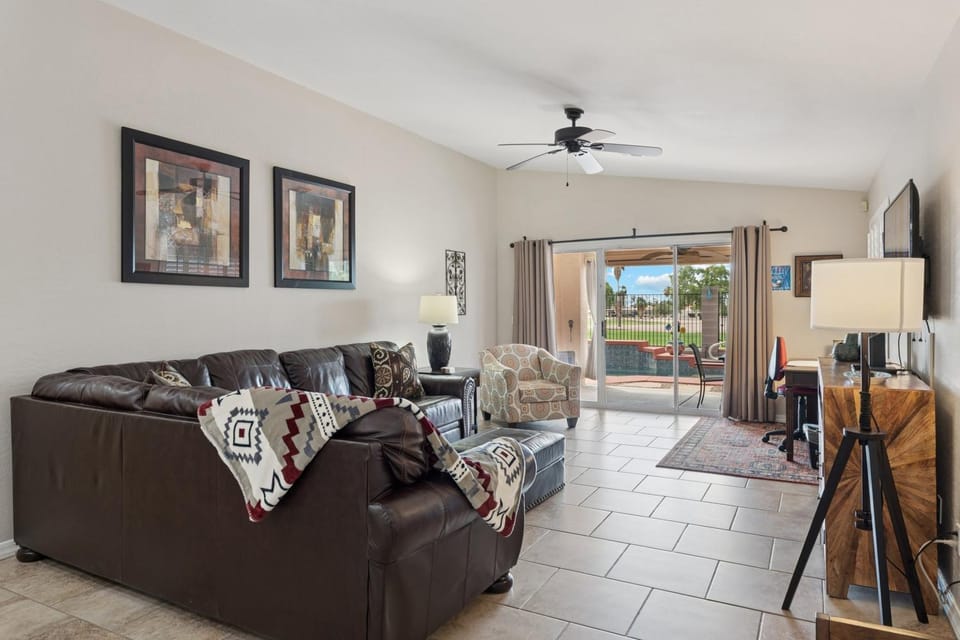 Painted Mountain Golf Retreat House in Mesa