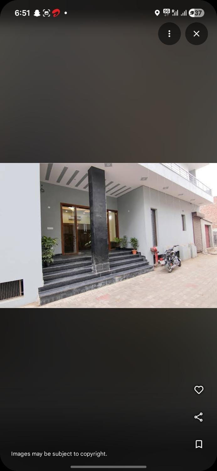 Hotel Moontrip Hotel in Chandigarh