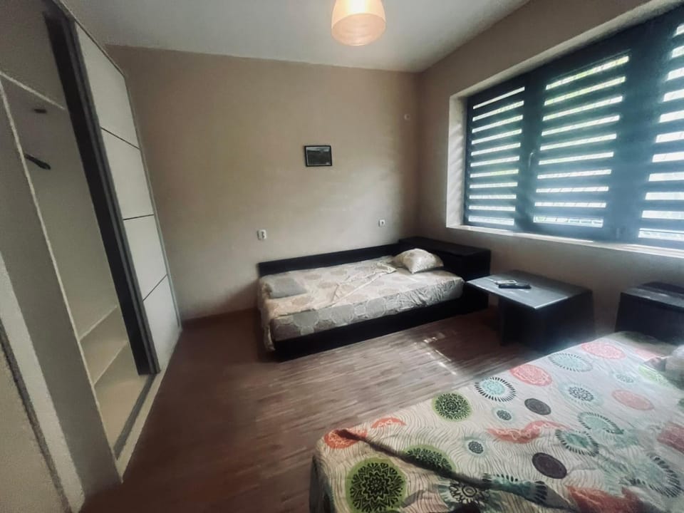 Апартамент за нощувки Престиж 1 Apartment in Pleven