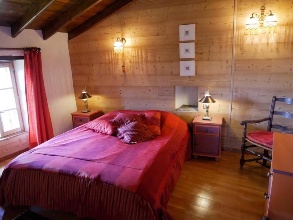 Gite L'Athanor - La Glycine House in Provence