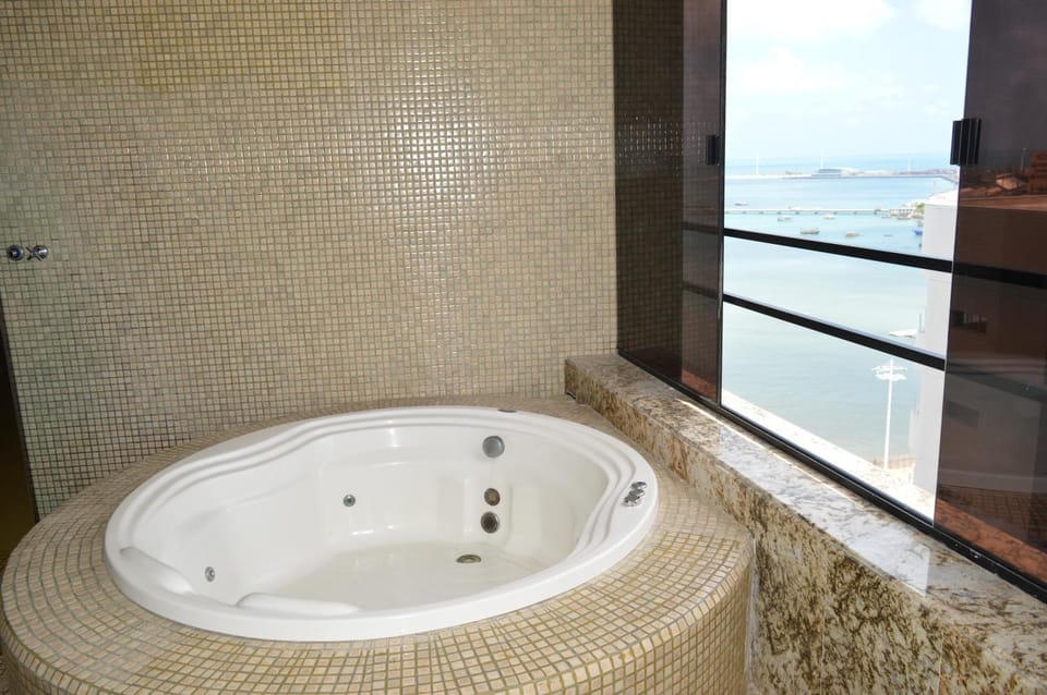 Hot Tub, Sea view