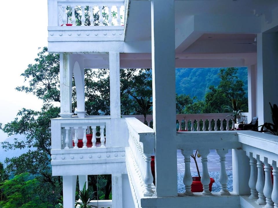 Property building, Natural landscape